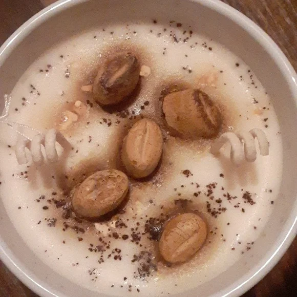 Handcrafted 'Coffee Shop' Soy Candle Mug, 15 Oz. - Picture 6 of 9